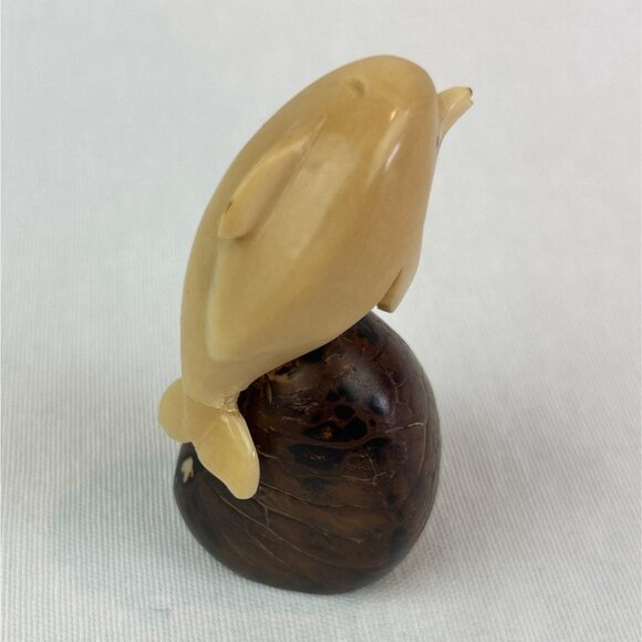 Hand Carved Tagua Nut Dolphin Figurine Ocean Brown Beige - Picture 3 of 6
